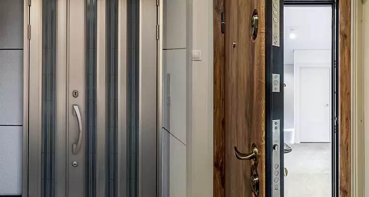 Burglar Proof Front Door Repair in Hunters Creek, FL