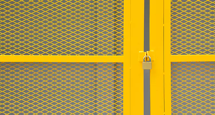 Steel Mesh Screen Door Repair in Hunters Creek, FL