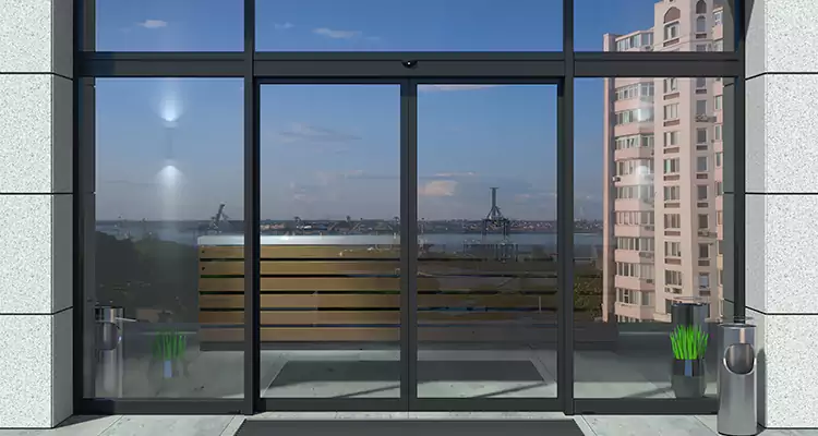 Our Patio Door Casing Repair Services in Hunters Creek, FL