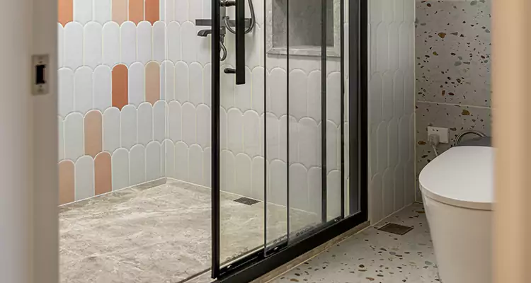 Sliding Shower Door Repair in Hunters Creek, FL