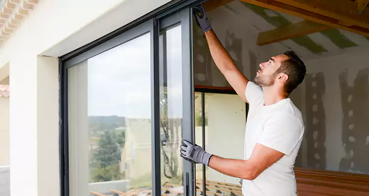 Fix Sliding Glass Door in Hunters Creek, FL