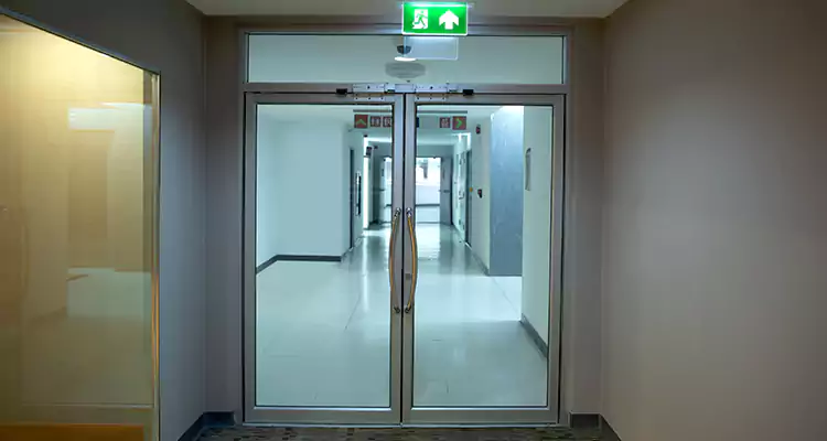 Emergency Glass Door Repair in Hunters Creek, FL