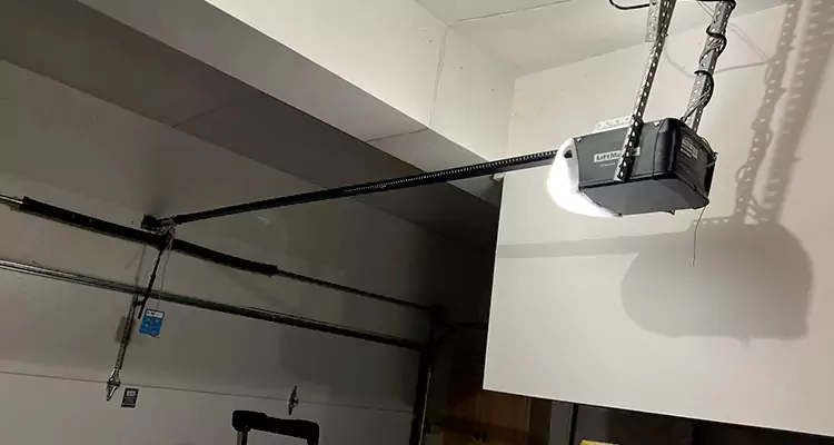 Linear Garage Door Opener Repair in Hunters Creek, FL