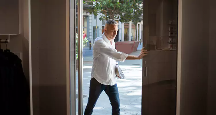 Track Cleaning and Repair for Stuck Doors in Hunters Creek, FL