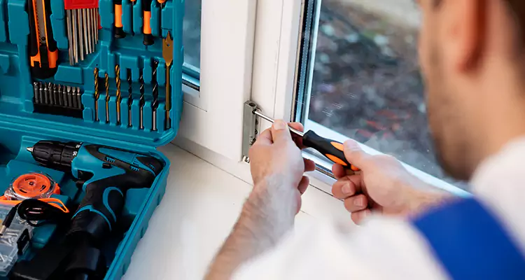 Mirrored Sliding Doors Replacement Expert in Hunters Creek, FL